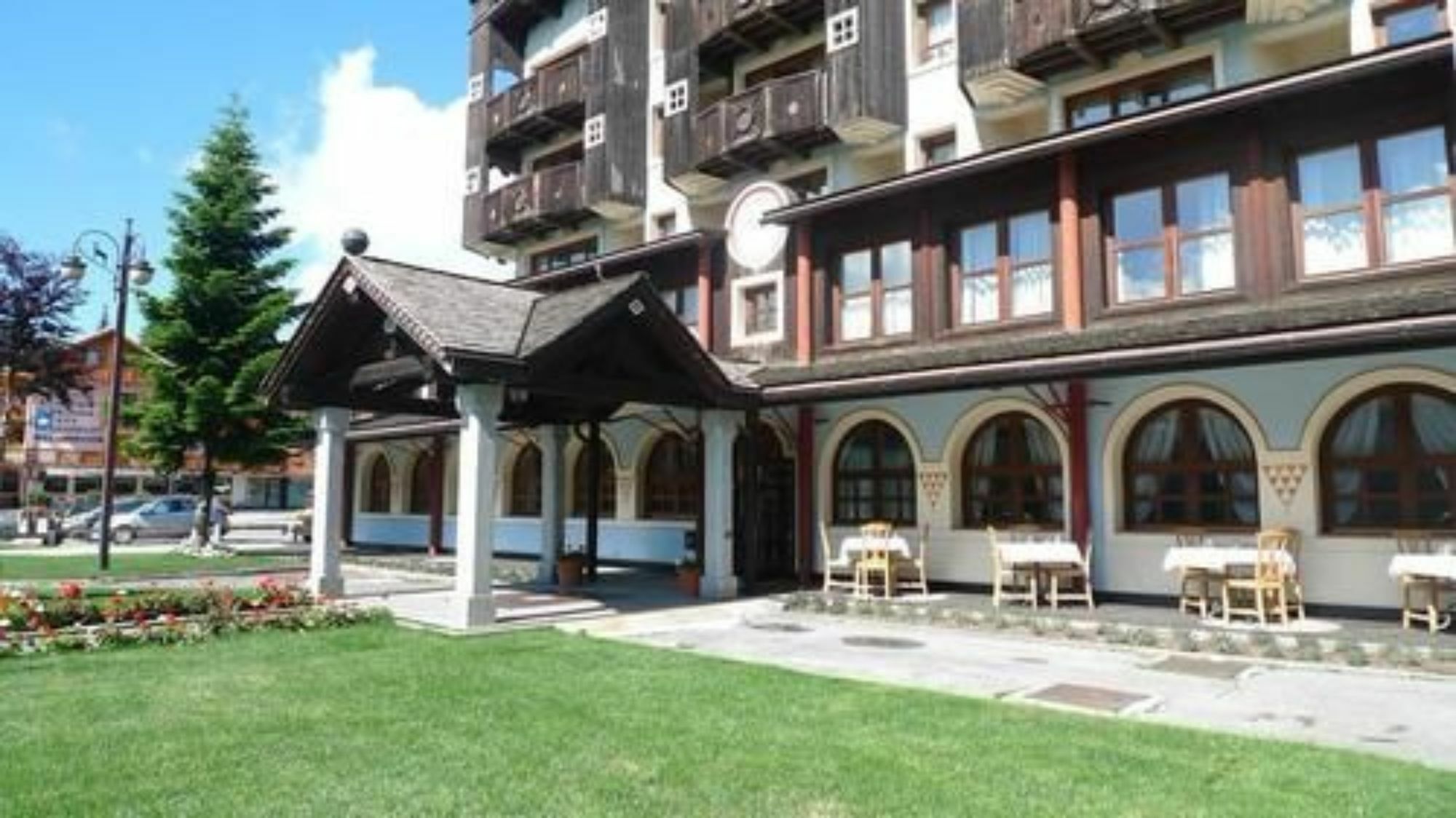 Hotel Rta Catturani 3*